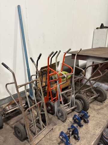 1546138-1 Transportkärror och blockvagnar