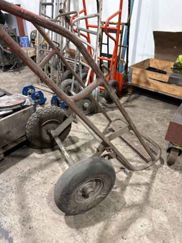 1546138-3 Transportkärror och blockvagnar