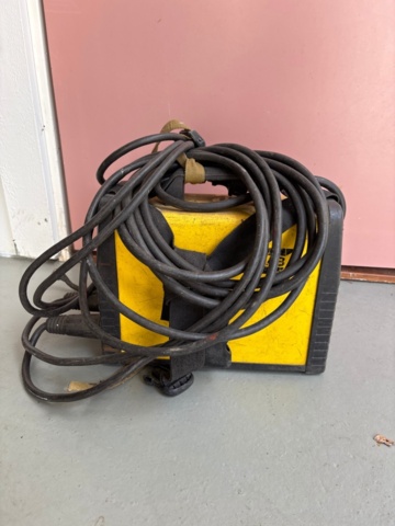 1546153-1 Svets med svetspinnar - ESAB Buddy Arc 180