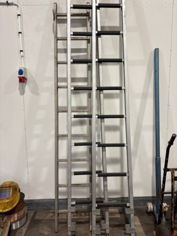 1546139-1 Aluminiumstegar- 3 st