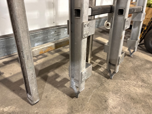 1546139-7 Aluminiumstegar- 3 st