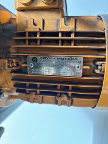 1546145-3 Belt sander with extraction - Swede Grinder 2000-75-500 - 2012