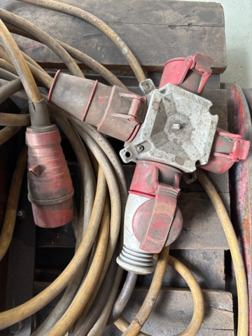1546145-12 Belt sander with extraction - Swede Grinder 2000-75-500 - 2012