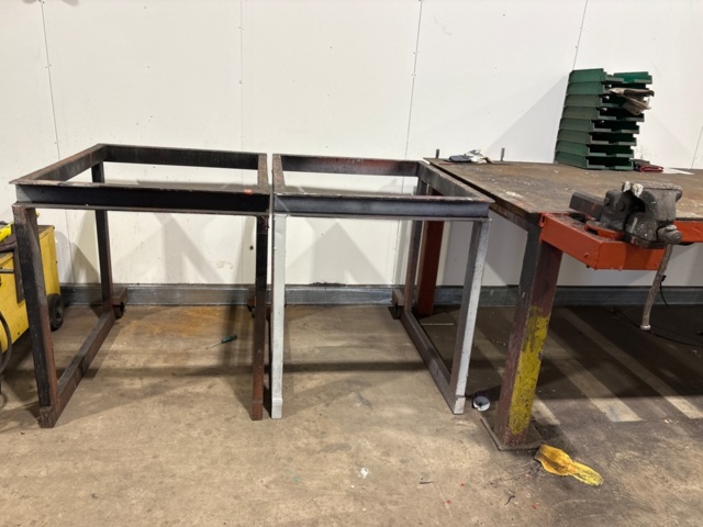 1546140-2 Work table / welding table and stand 2 pcs