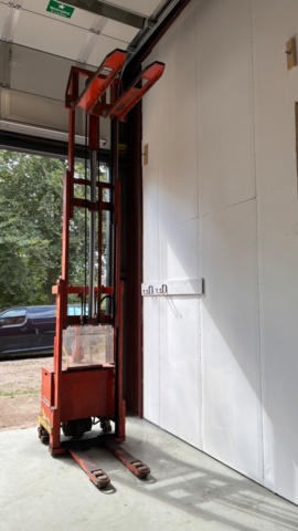 1546143-12 Ledstaplare med laddare - BT LSV 1200/7 -1978