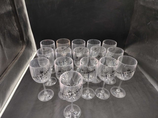 1571385-1 Champagneglas, 16 st - Moët & Chandon, transparent plast, 22 cm