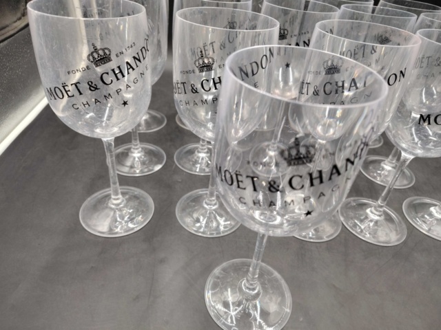1571385-3 Champagneglas, 16 st - Moët & Chandon, transparent plast, 22 cm