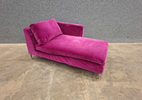 Fogia chaise longue in pink velvet