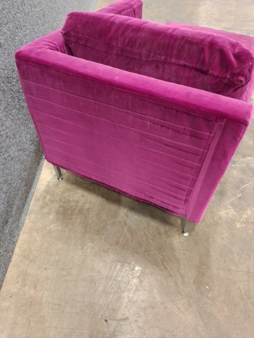 1570925-14 Fogia chaise longue in pink velvet
