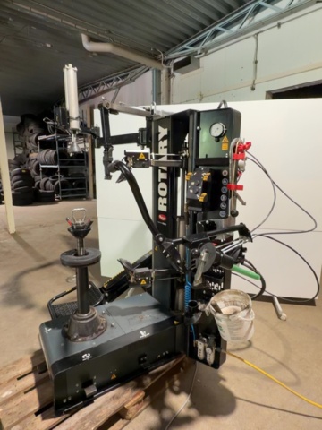 1531334-5 Tire machine with auxiliary arm - Rotary Kendo.Evo -2024