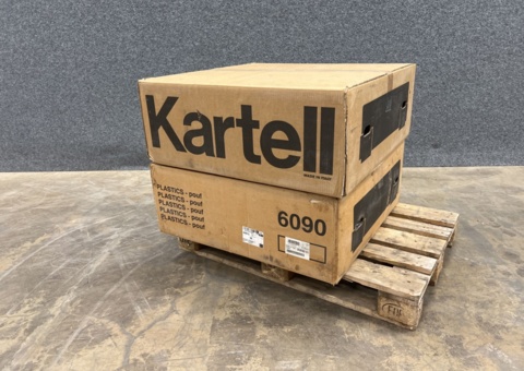 2 pcs Poufs, Kartell