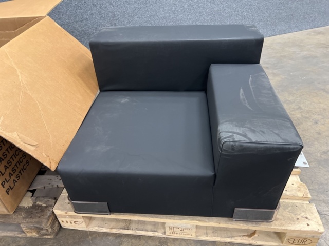 1570947-2 2 st Soffmoduler, Kartell