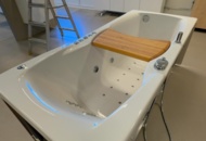 1529946 Massage bathtub - Neptune