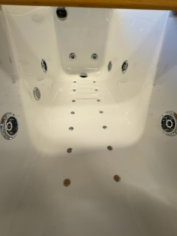 1529946-12 Massage bathtub - Neptune