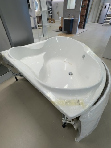 1529948-3 Corner bathtub - Neptune