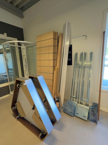 1529951-2 Shop fittings - wall panels, metal rails, accessories