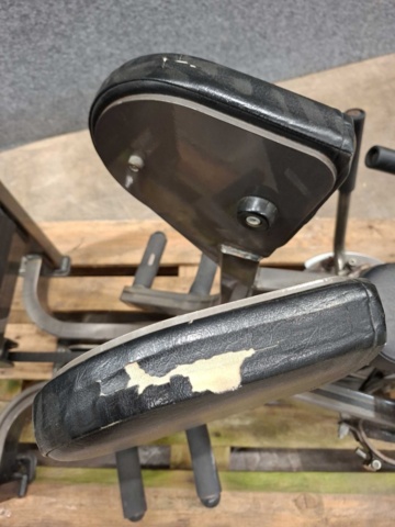 1571531-8 Benmaskin, Cybex