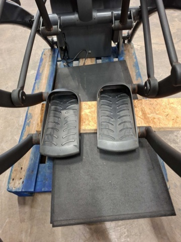 1571533-5 Crosstrainer, Cybex 750AT
