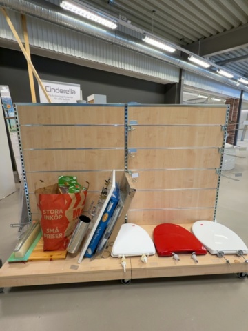 1529957-8 Shop interior design – 3 shelving systems