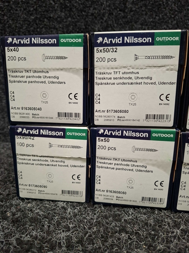 12 st Förpackningar Träskruv, Arvid Nilsson | PS Auction