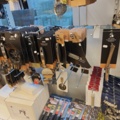 1485737-10 Lot of kitchenware and kitchen equipment