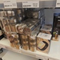 1485737-23 Lot of kitchenware and kitchen equipment