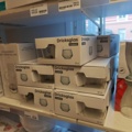 1485737-32 Lot of kitchenware and kitchen equipment