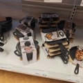 1485737-46 Lot of kitchenware and kitchen equipment