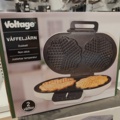 1485738-2 Collection of smaller kitchen appliances - Voltage, Champion, etc
