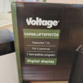 1485738-7 Collection of smaller kitchen appliances - Voltage, Champion, etc