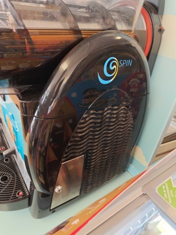 1485754-4 Slush machine - SPIN