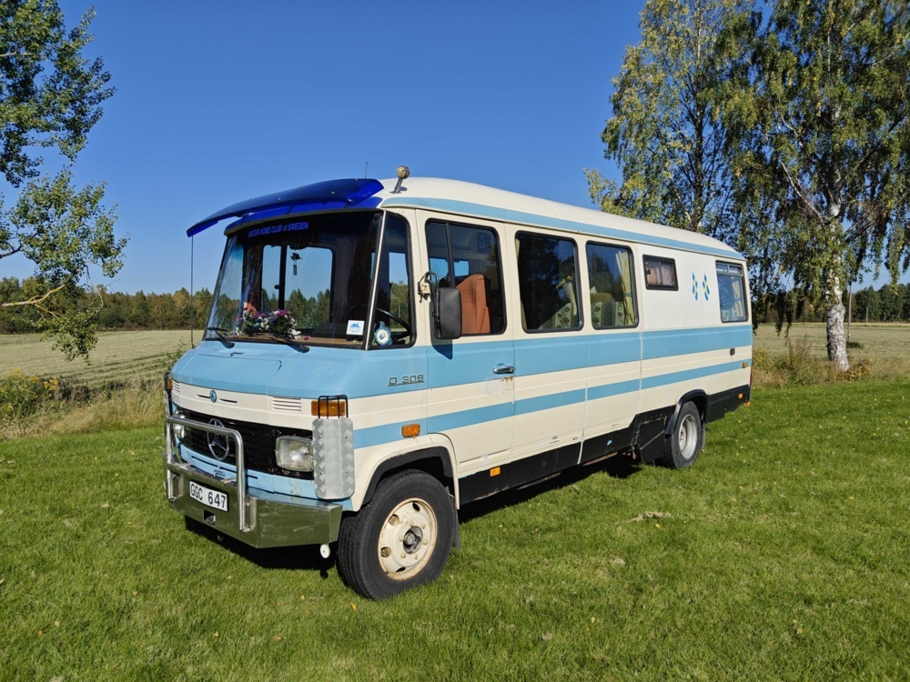 1564797-1 Coach Mercedes-Benz L 608 DGE, 85hp, 1982