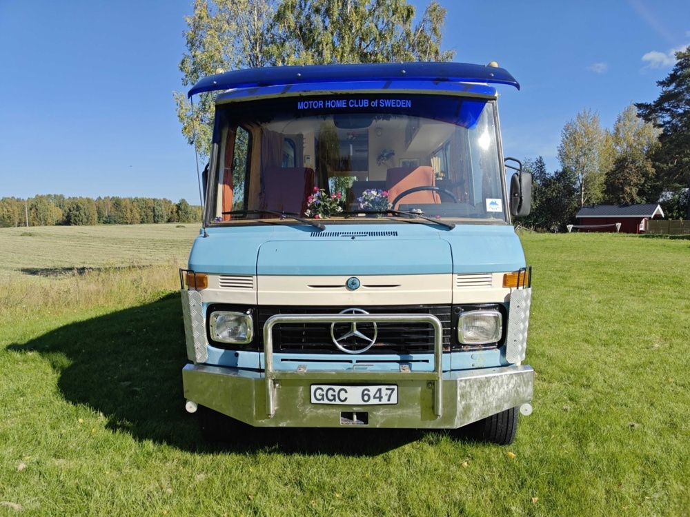 1564797-2 Coach Mercedes-Benz L 608 DGE, 85hp, 1982