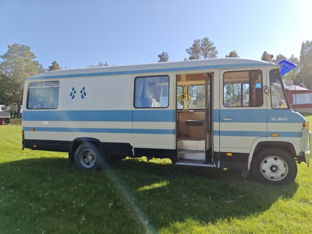 1564797-4 Husbuss Mercedes-Benz L 608 DGE, 85hk, 1982