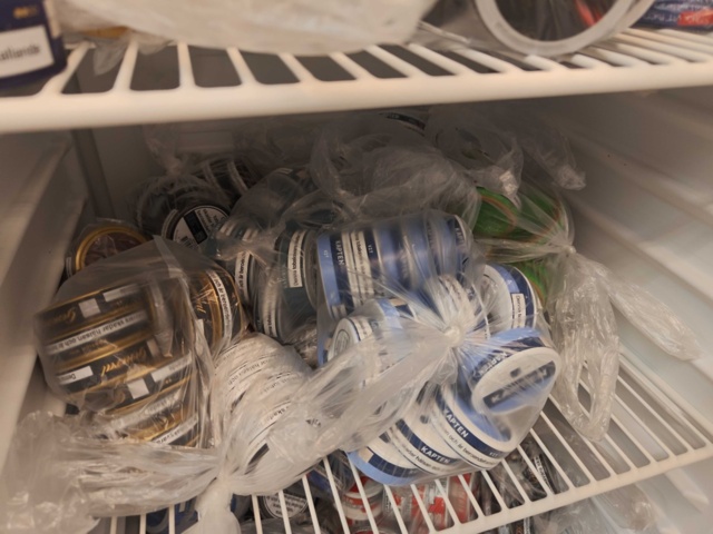 1485766-3 Lot of snus mixed brands