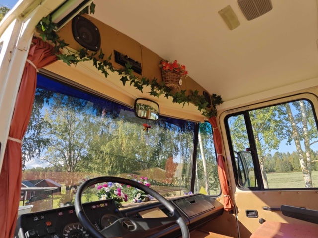 1564797-53 Husbuss Mercedes-Benz L 608 DGE, 85hk, 1982