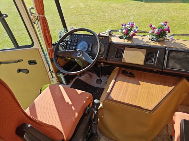 1564797-87 Husbuss Mercedes-Benz L 608 DGE, 85hk, 1982