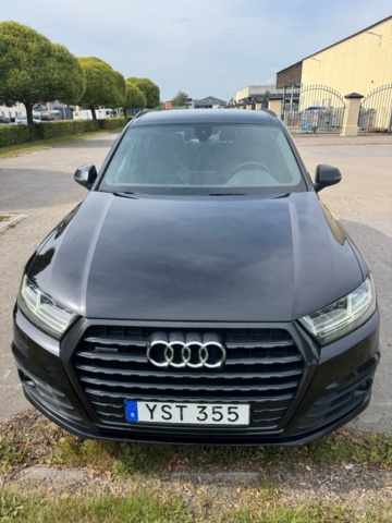 1406062-3 Audi Q7 7-Seater 3.0 TDI V6 quattro TipTronic, 272hp, 2018