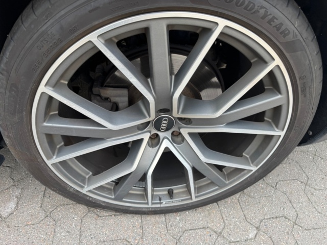 1406062-16 Audi Q7 7-Seater 3.0 TDI V6 quattro TipTronic, 272hp, 2018