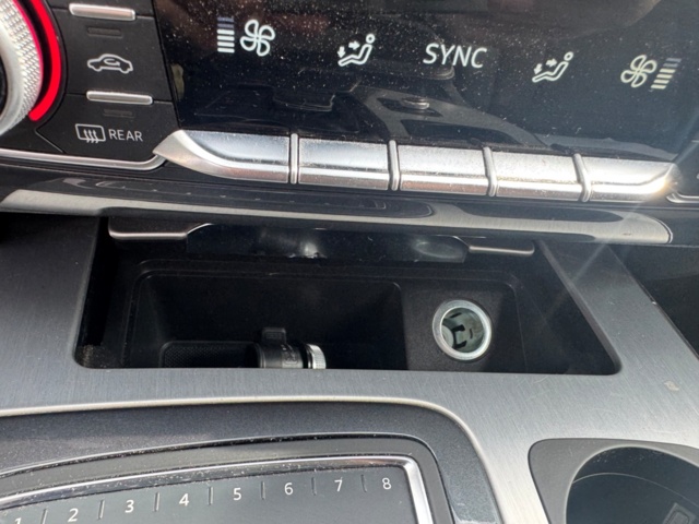 1406062-38 Audi Q7 7-Seater 3.0 TDI V6 quattro TipTronic, 272hp, 2018
