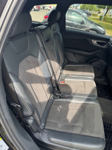 1406062-51 Audi Q7 7-Seater 3.0 TDI V6 quattro TipTronic, 272hp, 2018
