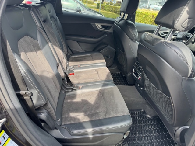 1406062-52 Audi Q7 7-Seater 3.0 TDI V6 quattro TipTronic, 272hp, 2018