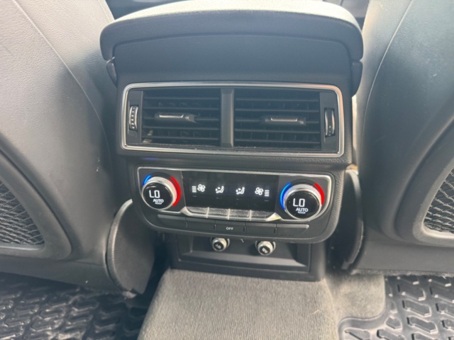 1406062-56 Audi Q7 7-Seater 3.0 TDI V6 quattro TipTronic, 272hp, 2018