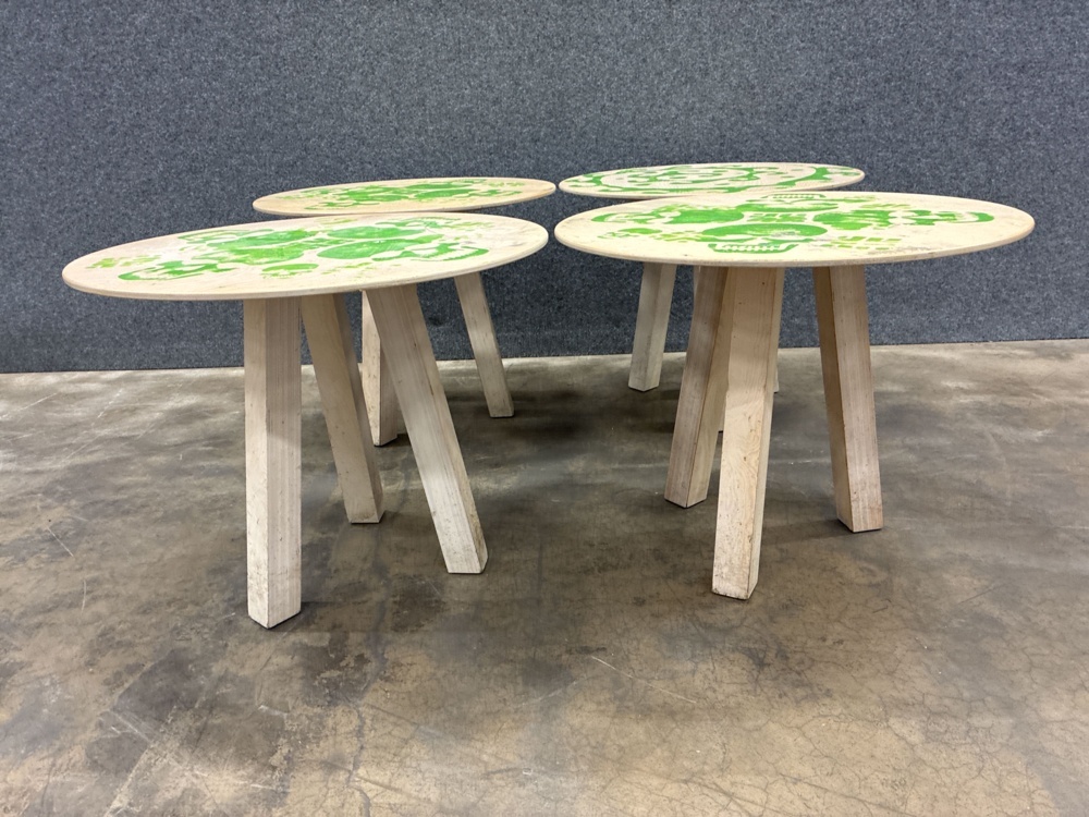 1570570-2 4 st runda bord