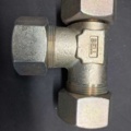 1571660-3 Hydraulic T-couplings and angle couplings - mixed dimensions
