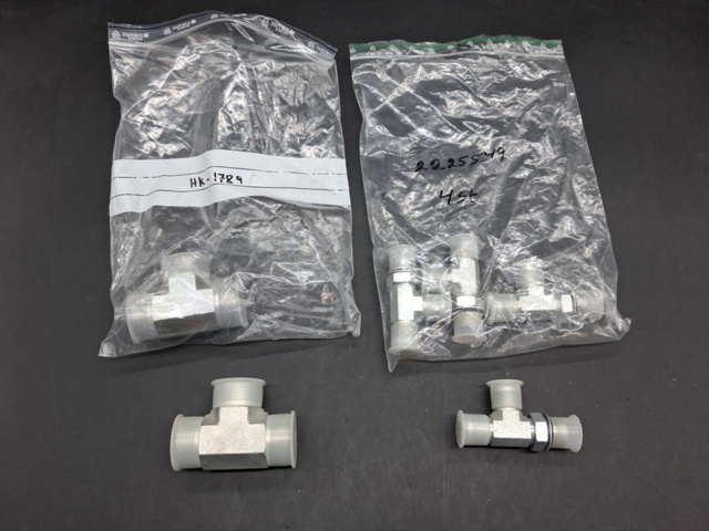1571660-4 Hydraulic T-couplings and angle couplings - mixed dimensions