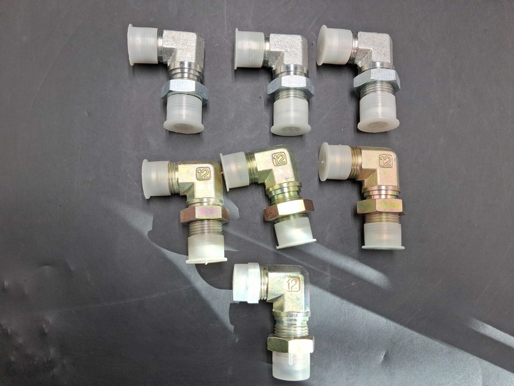 1571668-2 Hydraulic angle adapters - mixed models