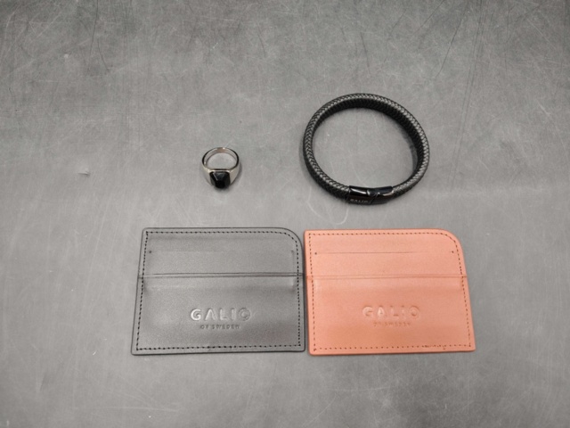 1571740-11 Accessoarer med korthållare och smycken - Galio
