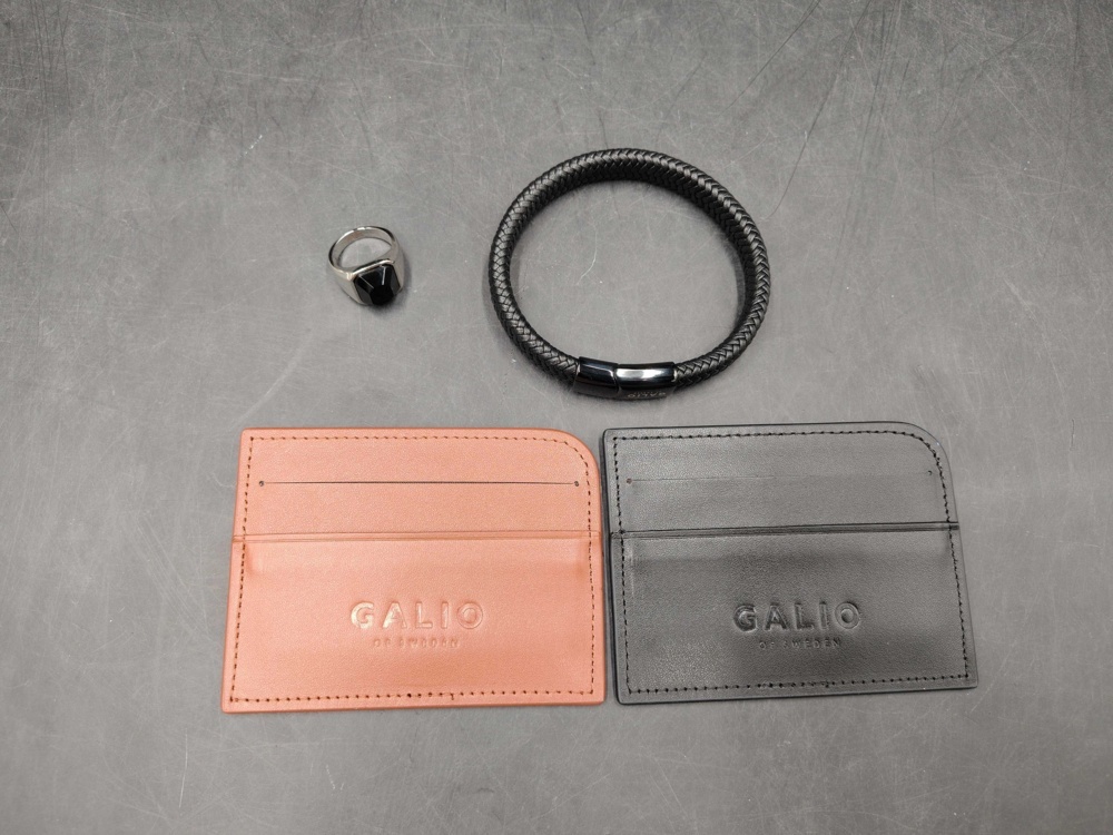 1571741-2 Accessoarer med korthållare och smycken - Galio