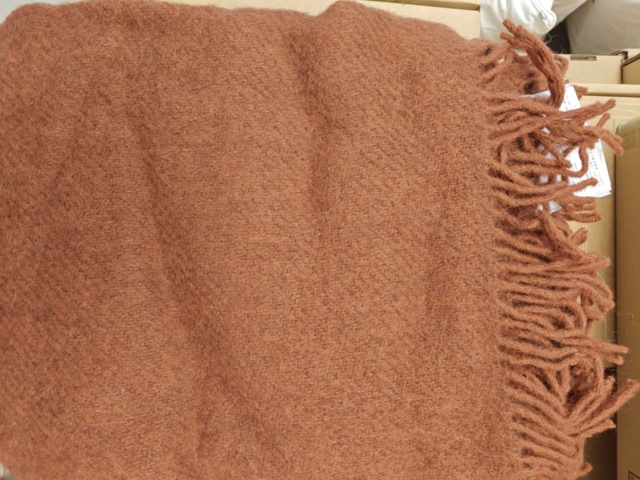 1564802-3 Wool blankets 2 pcs new - Klippan Gotland